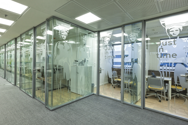  1:10 Partition Systems PARTITIONS Movinord Products