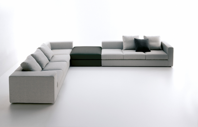  BERRY Sofas and Armchairs LOUNGE EXPERIENCE Movinord Products